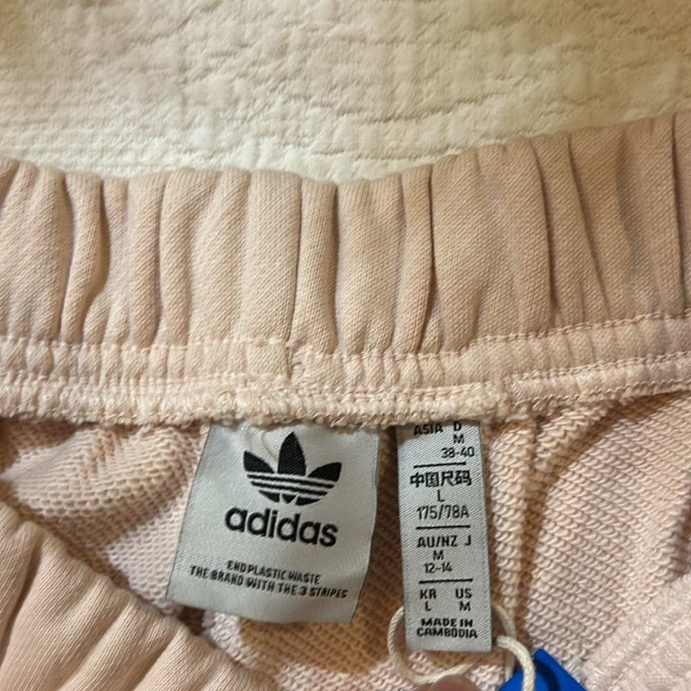 Adidas joggers NWT size M women’s sport active wear - Picture 7 of 7